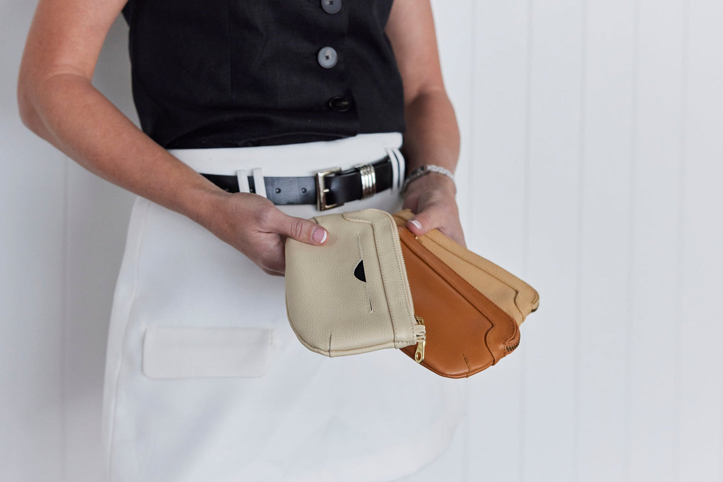 Mia Linen Mini Wallet