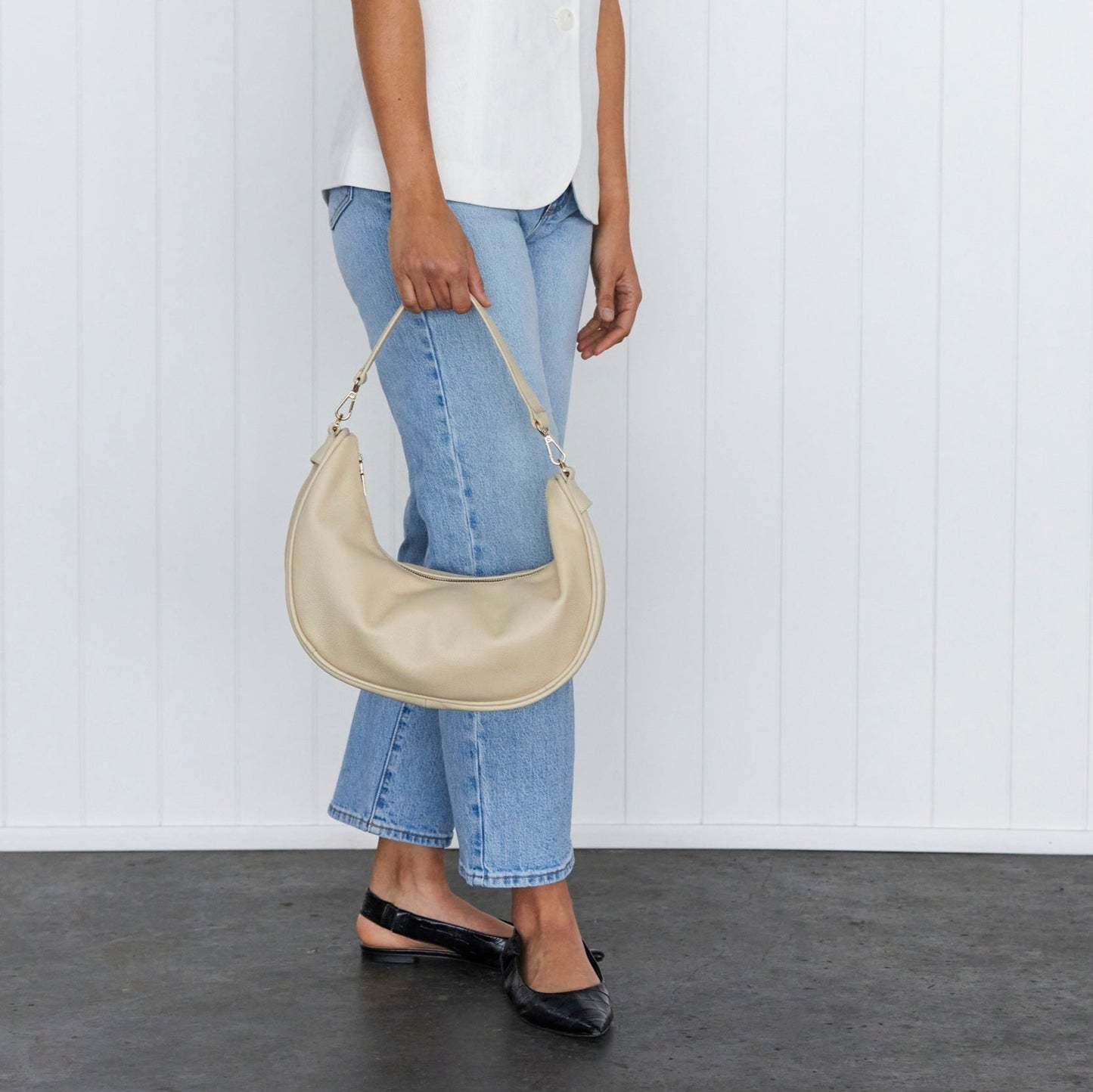 Luna Linen Slouchy Crescent