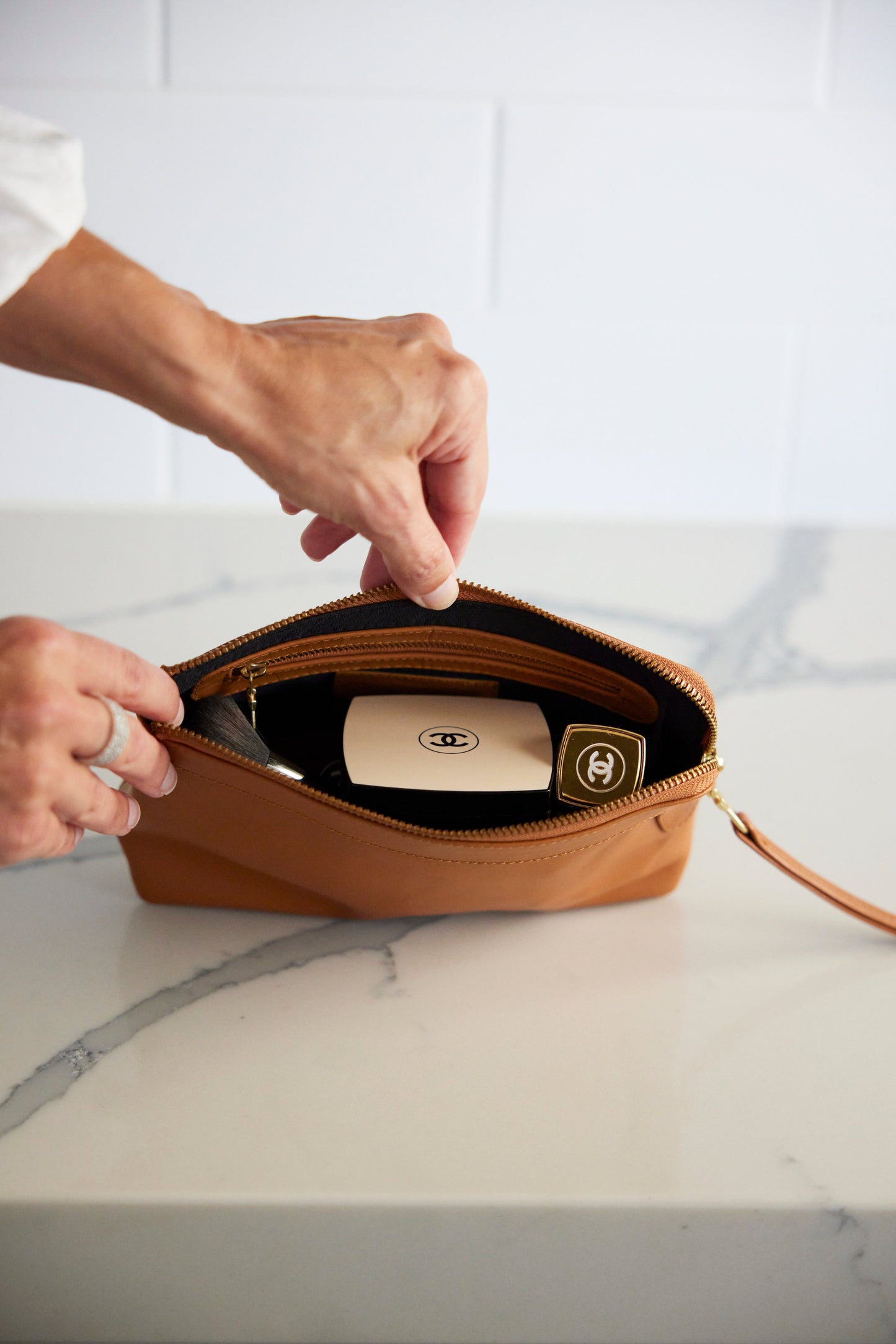 Malta Cognac Pouch